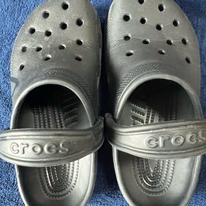 Crocs black womens size 6